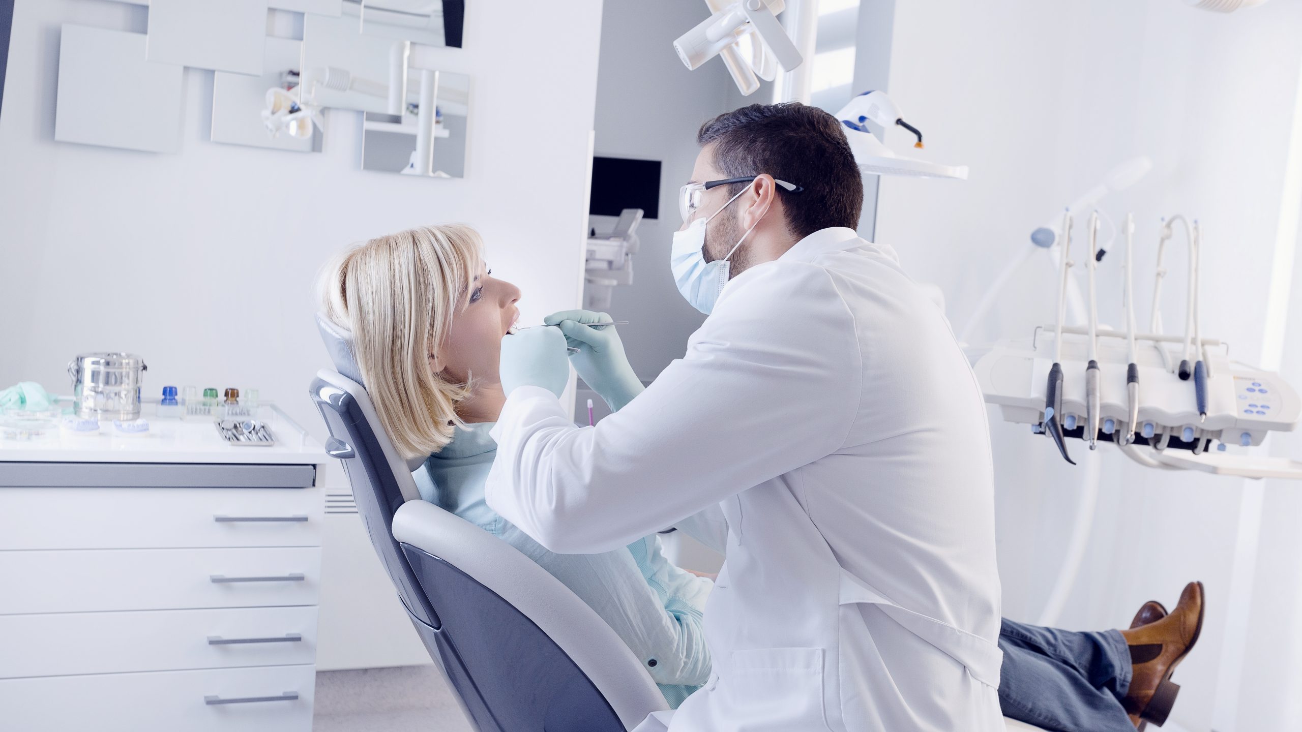 Dentist in Nashville, IN